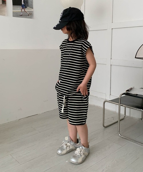 aimoha(アイモハ)の「【aimoha-KIDS-】ボーダーTシャツセットアップ (SS)(セットアップ・キッズ・ブラック・110/120/130/140/150)」の8枚目の写真