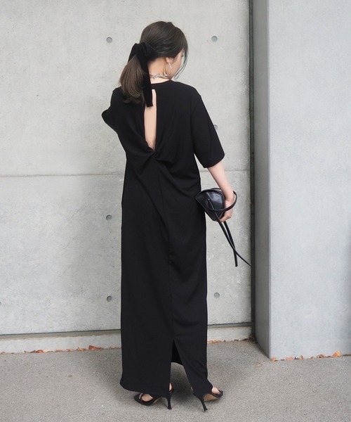 LOHEN バックフォルムロングワンピース 黒 新品未使用タグ付き ローヘン back open twist long dress /バックオープン ツイスト 半袖