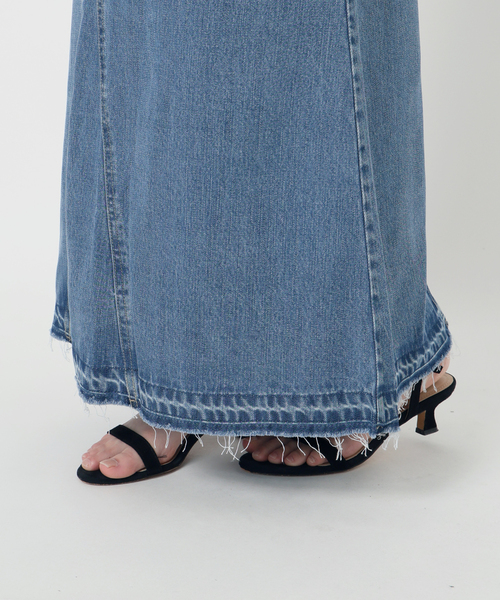 ★SLOBE IENA★大人気★LEDENIMリメイクスリットスカート☆スローブ SLOBE IENA（スローブイエナ）の「LEDENIM リメイクスリット