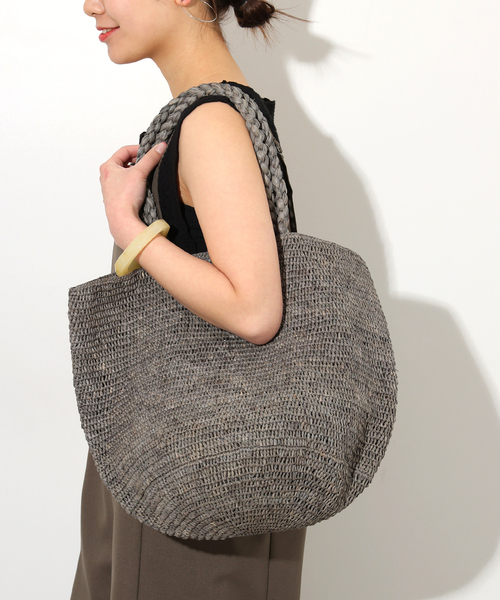 MADE IN MADA（メイドインマダ）の「《WEB限定追加2》【MADE IN MADA /メイドインマダ】ALICE MM BAG：バッグ（トートバッグ・レディース・グレー/ベージュ・FREE）」の3枚目の写真