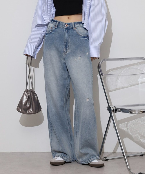 hunch（ハンチ）の「hunch １０オンスデニム　ゆるストレートパンツ（デニムパンツ・レディース・ライトインディゴブルー/ブラック・FREE）」の2枚目の写真