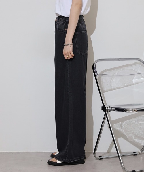 hunch（ハンチ）の「hunch １０オンスデニム　ゆるストレートパンツ（デニムパンツ・レディース・ライトインディゴブルー/ブラック・FREE）」の17枚目の写真