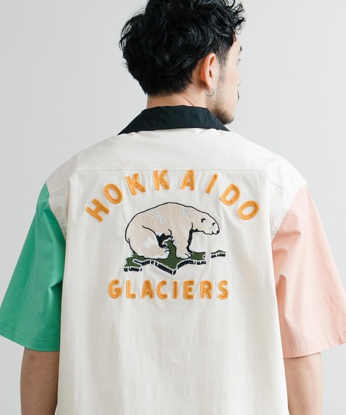 KRIFF MAYER（クリフメイヤー）の「KRIFF MAYER クリフメイヤー オーバーサイズスーベニア刺繍オープンカラー半袖シャツ 2445102（シャツ/ブラウス・メンズ・オフホワイト/ブラック/ピンク/グリーン/マルチ・M/L/XL）」の5枚目の写真