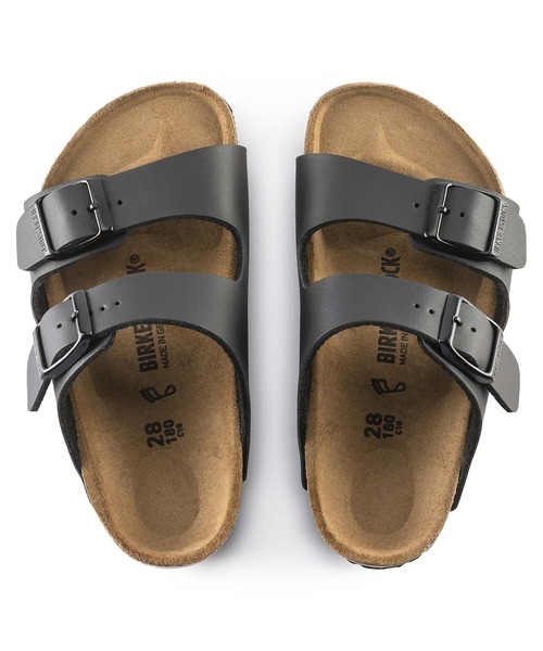 BIRKENSTOCK（ビルケンシュトック）の「BIRKENSTOCK/ビルケンシュトック キッズ サンダル ナロー幅 Arizona Kids BF Black Narrow 555123（サンダル・キッズ・ブラック・27/28/30/31/33/34）」の4枚目の写真