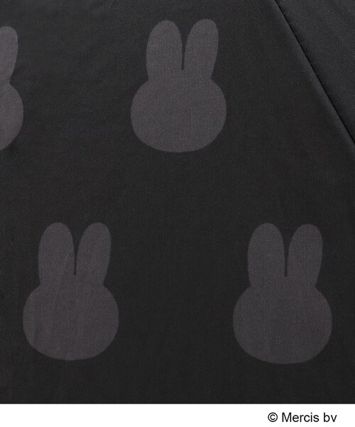 OPAQUE.CLIP(オペークドットクリップ)の「【miffyコラボ】折りたたみ晴雨兼用傘(折りたたみ傘・レディース・ブラック系/ホワイト系7/ホワイト系3/ブラック系4・00)」の14枚目の写真