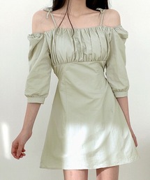 オフショルダー ミニ」に該当するレディースのワンピースファッション