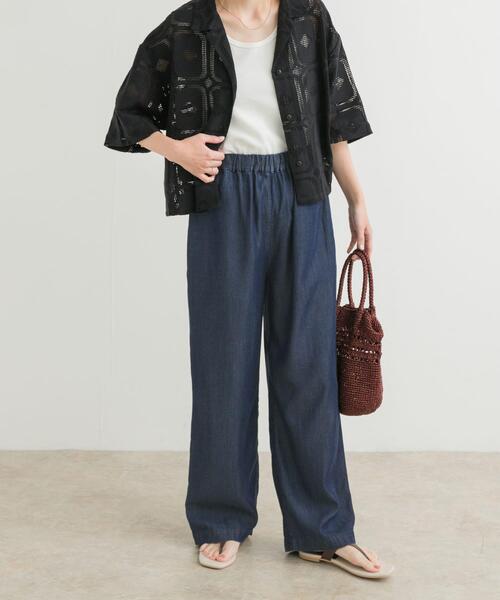 URBAN RESEARCH DOORS（アーバンリサーチドアーズ）の「リヨセルデニムイージーパンツ（デニムパンツ・レディース・インディゴブルー/ブラック・MEDIUM/SMALL）」の8枚目の写真