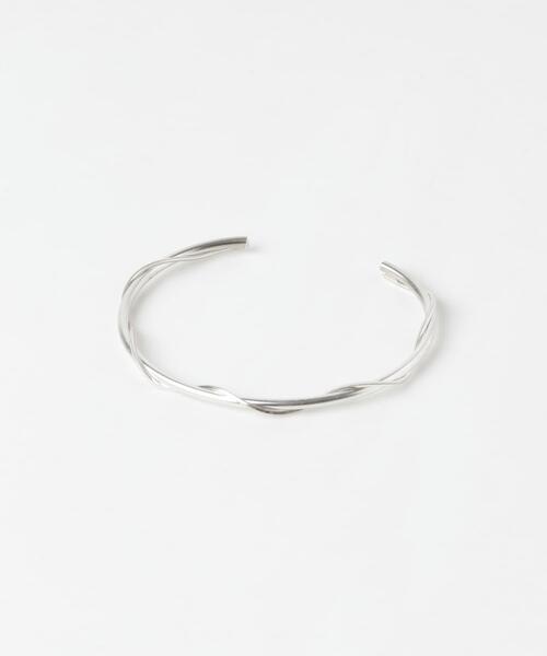 SMELLY(スメリー)の「SMELLY so’ twist chain bangle(ブレスレット・レディース・シルバー・-)」の9枚目の写真