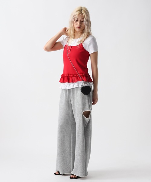 FOREVER 21(フォーエバー トゥエンティーワン)の「【2025SS】キャミレイヤードフリルT(Tシャツ/カットソー・レディース・オフホワイト/グレー/ブラック・FREE)」の7枚目の写真