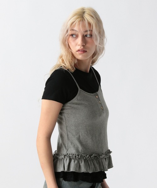 FOREVER 21(フォーエバー トゥエンティーワン)の「【2025SS】キャミレイヤードフリルT(Tシャツ/カットソー・レディース・オフホワイト/グレー/ブラック・FREE)」の12枚目の写真