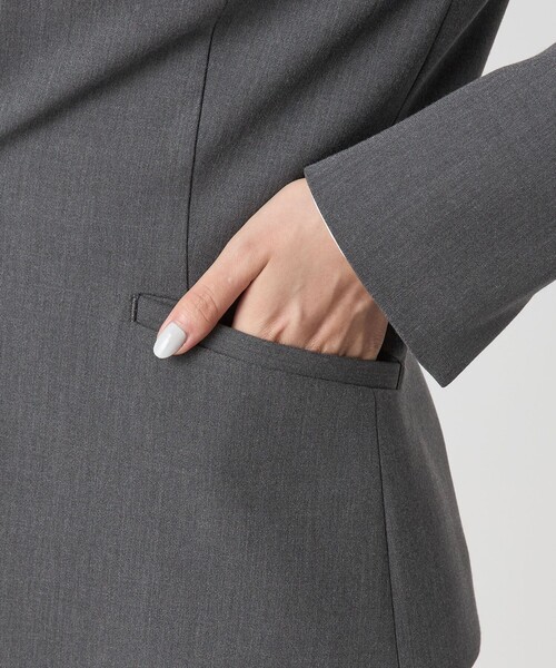 green label relaxing（グリーンレーベルリラクシング）の「ダブルクロス ノーラペル ジャケット ウォッシャブル ストレッチ（ノーカラージャケット・レディース・ブラック/ネイビー/ベージュ/グレー・42/40/38/36/34/46/44）」の12枚目の写真