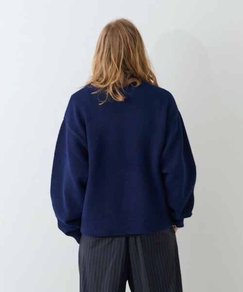 Neucon/ニューコン】ツイストZIPデザインオーバサイズクルーネック