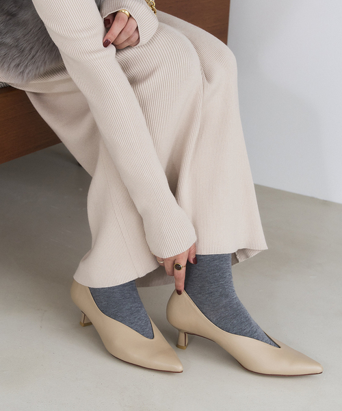 LE TALON(ルタロン)の「《追加3》4.5cmポインテッドハイバンプパンプス(パンプス・レディース・ベージュ/ボルドー/ブラック系その他・22.5cm/22cm/21.5/21/25.5cm/25cm/24.5cm/24cm/23.5cm/23cm)」の19枚目の写真