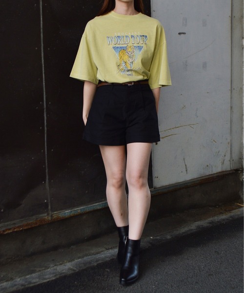 spiritoso(スピリトーゾ)の「【spiritoso】World Tourタイガープリント ピグメントTシャツ(Tシャツ/カットソー・レディース・ブラウン/ライトグリーン/ラベンダー/サックスブルー/グレイッシュベージュ/ライトグレー・FREE)」の13枚目の写真