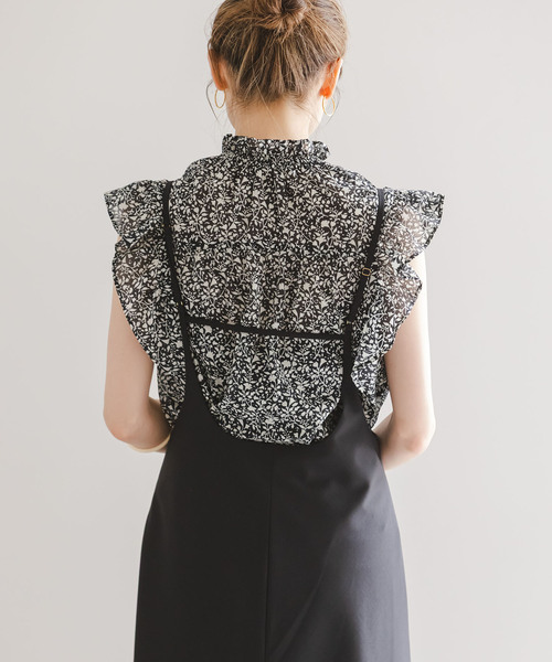 NOBLE ノーブル モノトーンフラワープリントノースリブラウス 追加4  