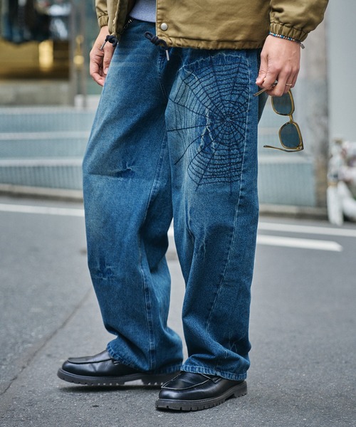 Subciety(サブサエティ)の「Cobweb curved denim pants(デニムパンツ・メンズ・インディゴブルー/ブラック・X-LARGE/LARGE/MEDIUM/SMALL)」の21枚目の写真