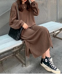 裾スリットリブワンピース