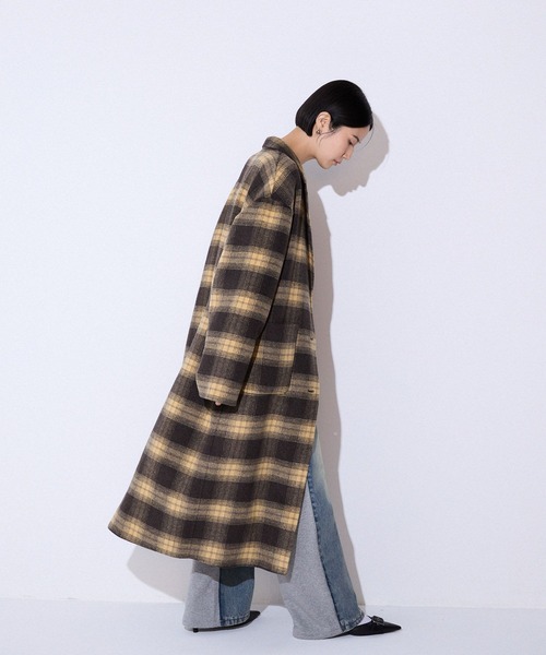 JEANASIS（ジーナシス）の「ショートビーバーチェスターロングコート/579536（チェスターコート・レディース・ブラウン系その他/ネイビー・FREE）」の22枚目の写真