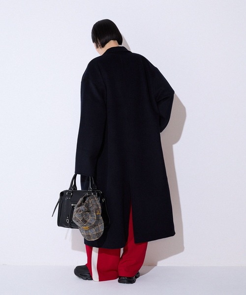 JEANASIS（ジーナシス）の「ショートビーバーチェスターロングコート/579536（チェスターコート・レディース・ブラウン系その他/ネイビー・FREE）」の16枚目の写真