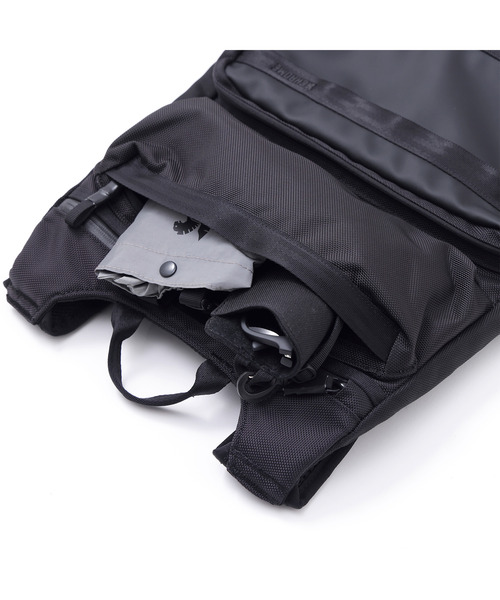 CHROME（クローム）の「［ CHROME / クローム ］AXCEL BRIEF PACK SLIM BK_BLACK / アクセル ブリーフパック スリム ブラック 耐水 10L バックパック ビジネスバッグ 完全防水ポケット 15インチPC収納（バックパック/リュック・メンズ・ブラック・FREE）」の8枚目の写真