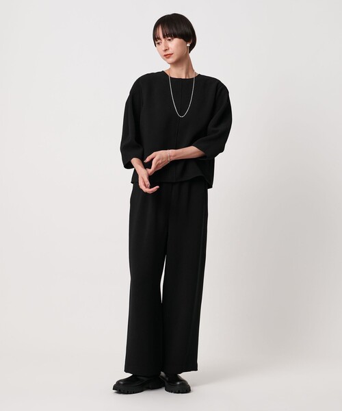 UNITED ARROWS(ユナイテッドアローズ)の「COMFY Tシャツライク ブラウス‐吸水速乾 UVカット ウォッシャブル‐(シャツ/ブラウス・レディース・オフホワイト/ブラック・FREE)」の5枚目の写真