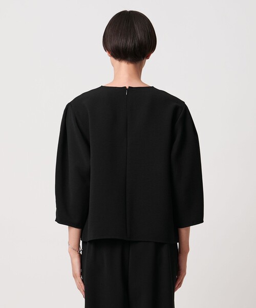 UNITED ARROWS(ユナイテッドアローズ)の「COMFY Tシャツライク ブラウス‐吸水速乾 UVカット ウォッシャブル‐(シャツ/ブラウス・レディース・オフホワイト/ブラック・FREE)」の11枚目の写真