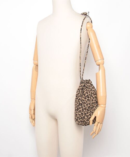 HASHIBAMI（ハシバミ）の「HASHIBAMI/レオパード ボンサック ポシェット（ショルダーバッグ・レディース・その他1・FREE）」の3枚目の写真