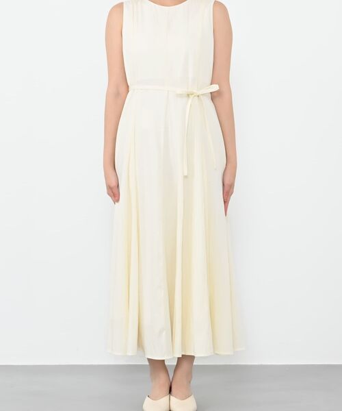 COHINA(コヒナ)の「パネルマチフレアワンピース 【低身長・小柄女性】(ワンピース・レディース・ホワイト/ブラック/レッド・SHORT/REGULAR)」の15枚目の写真