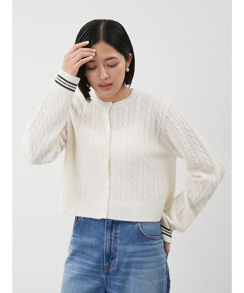 Mila Owen（ミラオーウェン）の「カシミヤタッチ配色ケーブルニットカーディガン（カーディガン/ボレロ・レディース・モカ/ホワイト/グレー・0/1）」の5枚目の写真