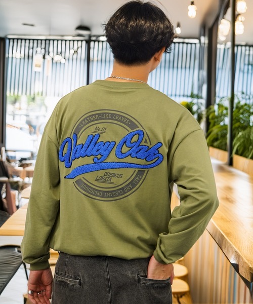 L'atelier（ラトリエ）の「バックプリント グラフィック ロンT サガラ刺繍 ロゴ 長袖 Tシャツ（Tシャツ/カットソー・メンズ・オリーブ系2/ブラック系2/ホワイト系2/ブラック系その他2/ブラック系3/ホワイト系3/ブラック系その他3/ブラウン系3/オリーブ系3・L/M/LL）」の17枚目の写真