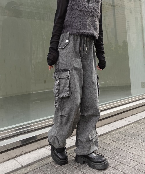 パラシュートデニムカーゴパンツ（デニムパンツ）｜Lots of Love