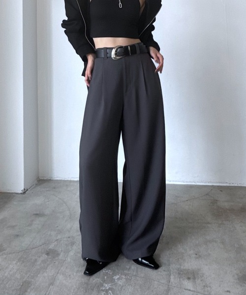 PAGEBOY(ページボーイ)の「Wクロス2WAYパンツ【3color/2size】(スラックス・レディース・ベージュ/ブラック/グレー・SMALL/MEDIUM)」の11枚目の写真