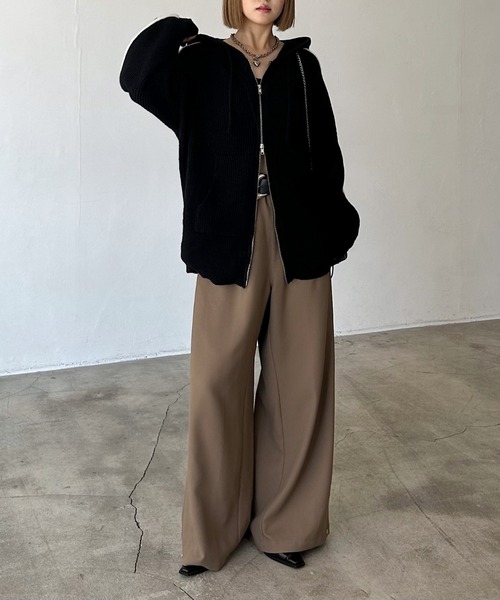 PAGEBOY(ページボーイ)の「Wクロス2WAYパンツ【3color/2size】(スラックス・レディース・ベージュ/ブラック/グレー・SMALL/MEDIUM)」の13枚目の写真