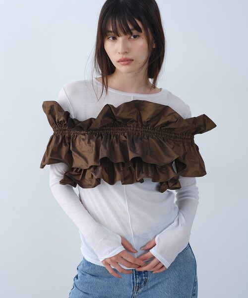 CODE A(コードエー)の「frill design bustier(シャツ/ブラウス・レディース・ダークブラウン/ブラック・00)」の1枚目の写真