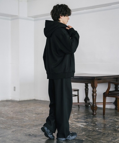 アンブロ　UMBRO パーカー　黒　センターロゴ　ステッチ　オーバーサイズ　古着 アンブロ UMBRO パーカー 黒 センターロゴ ステッチ オーバーサイズ