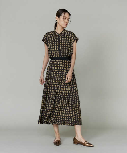 INED（イネド）の「デフォルメチェックプリントスカート【セットアップ対応】（スカート・レディース・ブラック・7号/9号/11号）」の7枚目の写真