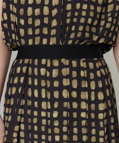 INED（イネド）の「デフォルメチェックプリントスカート【セットアップ対応】（スカート・レディース・ブラック・7号/9号/11号）」の14枚目の写真