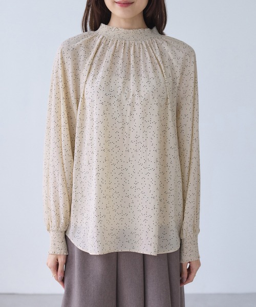 ROPÉ ロペ　前後2WAYシャーリングカラーブラウス　パープル　ゆったり ROPÉ ロペ 前後2WAYシャーリングカラーブラウス パープル