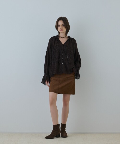 GRACE CONTINENTAL(グレースコンチネンタル)の「パッチワークミニスカート(スカート・レディース・キャメル/ダークブラウン・36/38)」の3枚目の写真