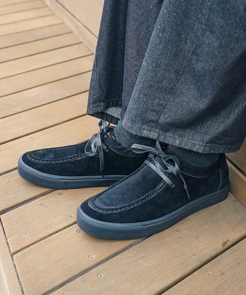 U.S. POLO ASSN.(ユーエスポロアッスン)の「【U.S. POLO ASSN./ユーエスポロアッスン】【落ち着いたスウェードを使用した高級感ある一足】フェイクスウェードブーツ ショートブーツ ワンポイント刺繍 ラバーソール(モカシン/デッキシューズ・メンズ・ブラック/キャメル・26.5cm/26cm/25.5cm/25cm/27cm)」の2枚目の写真