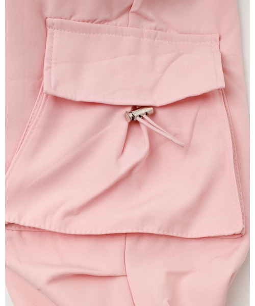 URBAN CHERRY（アーバンチェリー）の「カラーカーゴパンツ（カーゴパンツ・キッズ・パープル/ピンク/ブラック・130cm/140cm/150cm/120cm）」の10枚目の写真