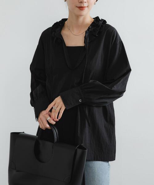 URBAN RESEARCH（アーバンリサーチ）の「frillブラウス（シャツ/ブラウス・レディース・キャメル/ブラック/オフホワイト・FREE）」の16枚目の写真