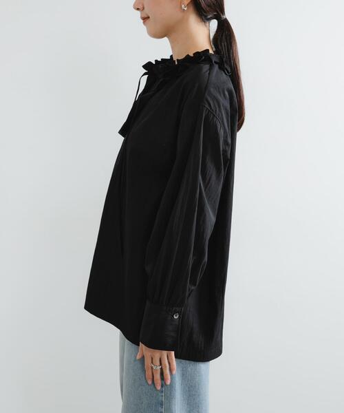 URBAN RESEARCH（アーバンリサーチ）の「frillブラウス（シャツ/ブラウス・レディース・キャメル/ブラック/オフホワイト・FREE）」の22枚目の写真