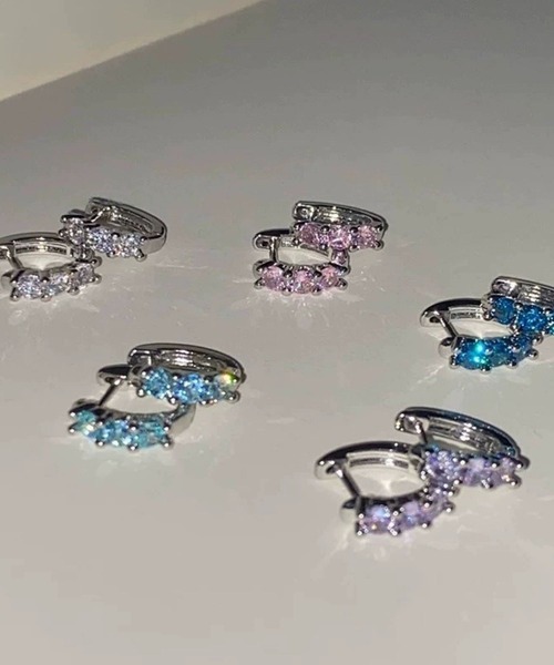 B.I.D.(ビーアイディー)の「《Bz》ビジューフープピアス/ペア(RZ)(ピアス(両耳用)・レディース・ブルー/ピンク/ホワイト/パープル・FREE)」の5枚目の写真