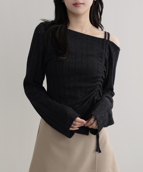 nouvellemoi(ヌーベルモイ)の「ワンオフショルダーギャザーリボントップス(Tシャツ/カットソー・レディース・ブラウン/ブラック/グレー・FREE)」の12枚目の写真