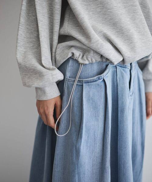 GARAGE OF GOOD CLOTHING（ガレージオブグッドクロージング）の「襟付きスキッパードロストプルオーバー（スウェット・レディース・ホワイト/杢グレー・FREE）」の21枚目の写真