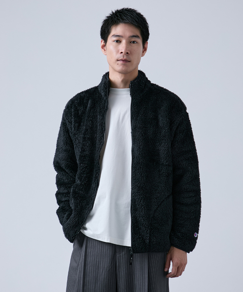 Champion（チャンピオン）の「【Champion/チャンピオン】スタンドジップジャケット（ブルゾン・メンズ・ブラック/オリーブ・MEDIUM/LARGE）」の4枚目の写真