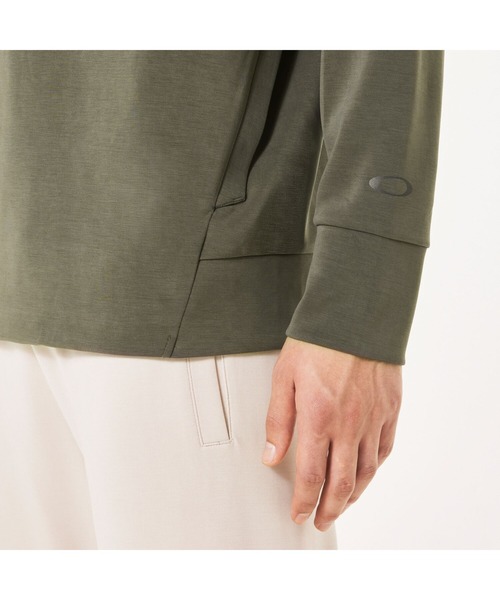 OAKLEY(オークリー)の「オークリー EN NEW RETRO FLEECE HOODIE 1.7/パーカー/吸汗速乾/ストレッチ/MENS/メンズ/OAKLEY(パーカー・メンズ・グレー系その他/ライトグレー/アイボリー・XL/S/M/L)」の14枚目の写真