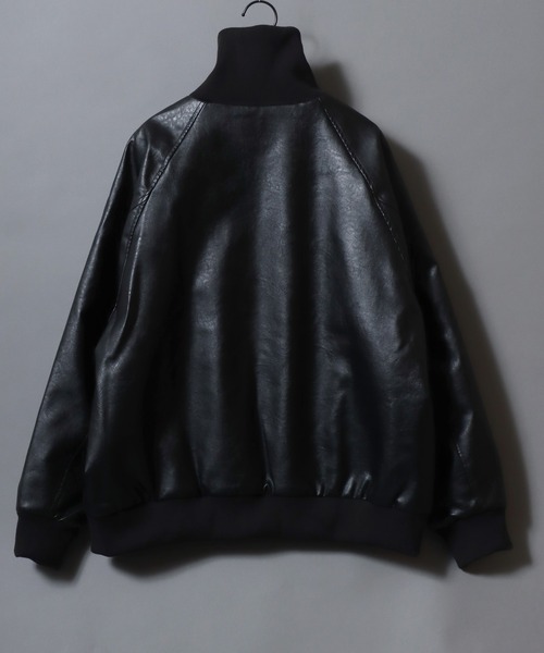 SITRY(シトリー)の「Synthetic Leather Rib Turtie Blouson/フェイクレザー ヴィンテージライク オーバーサイズ リブタートル スタンドネック ブルゾン ジャケット(ブルゾン・メンズ・ブラック/ブラウン系その他/ブラウン・M/L/LL)」の7枚目の写真