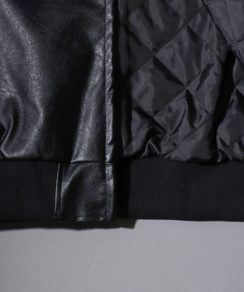SITRY(シトリー)の「Synthetic Leather Rib Turtie Blouson/フェイクレザー ヴィンテージライク オーバーサイズ リブタートル スタンドネック ブルゾン ジャケット(ブルゾン・メンズ・ブラック/ブラウン系その他/ブラウン・M/L/LL)」の18枚目の写真